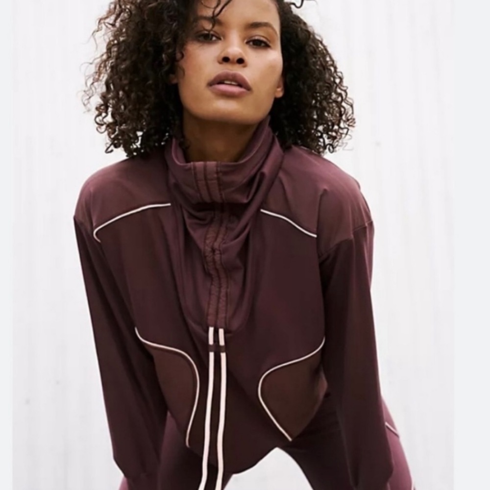 Free People Act Fast Warmth Layer Size Medium NWT